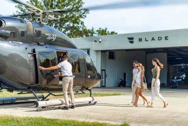 Helicopter leasing